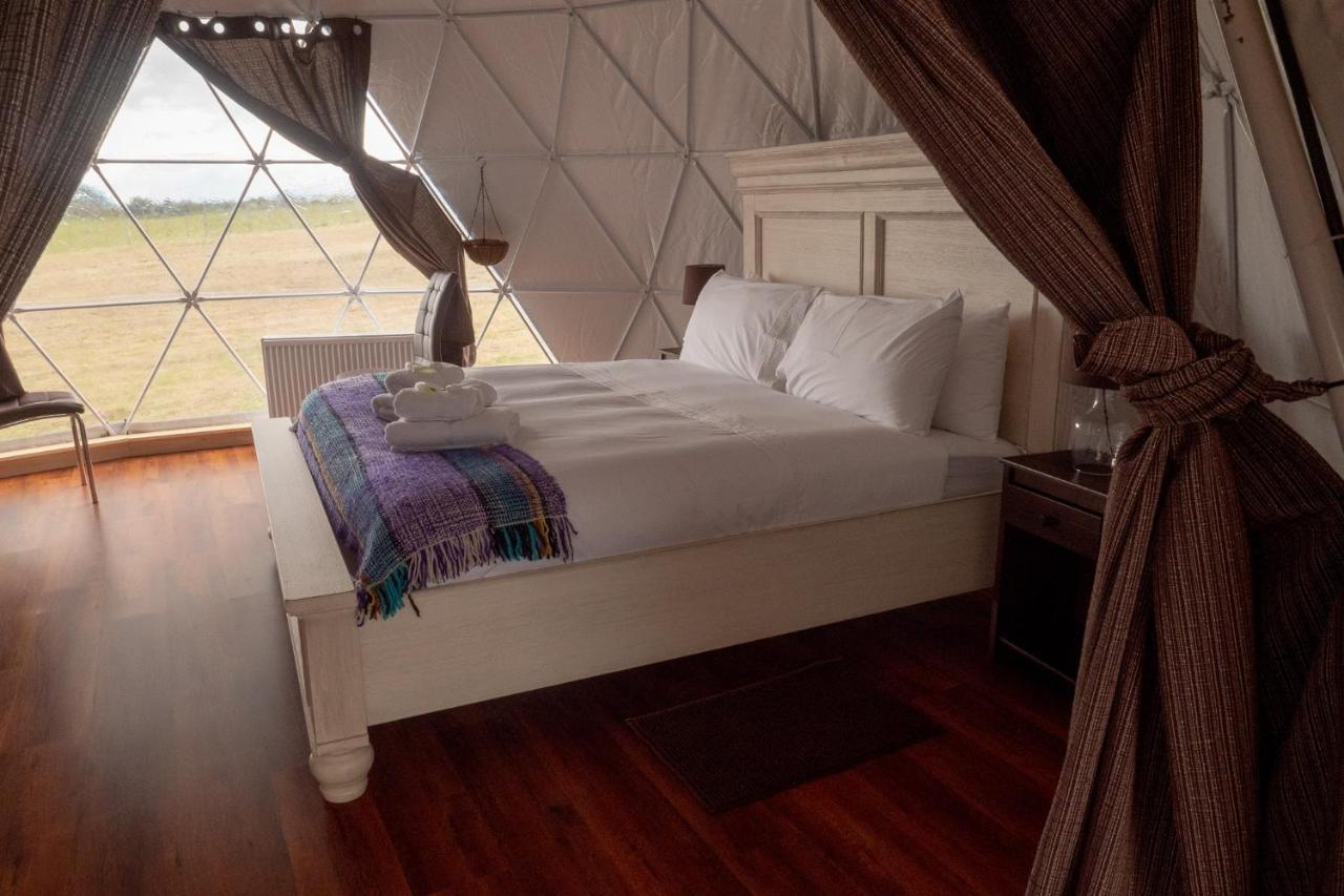 فيلا Garden Domes بويرتو ناتالز المظهر الخارجي الصورة